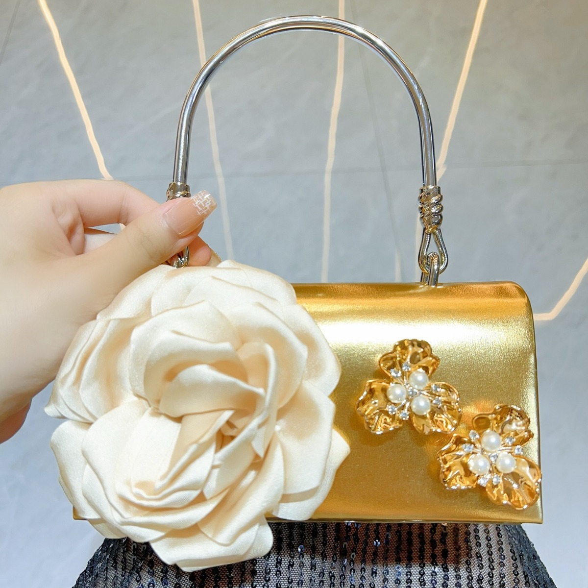 Luxury Bags Gold - Luxus Gold 3D Blume Clutch Tasche
