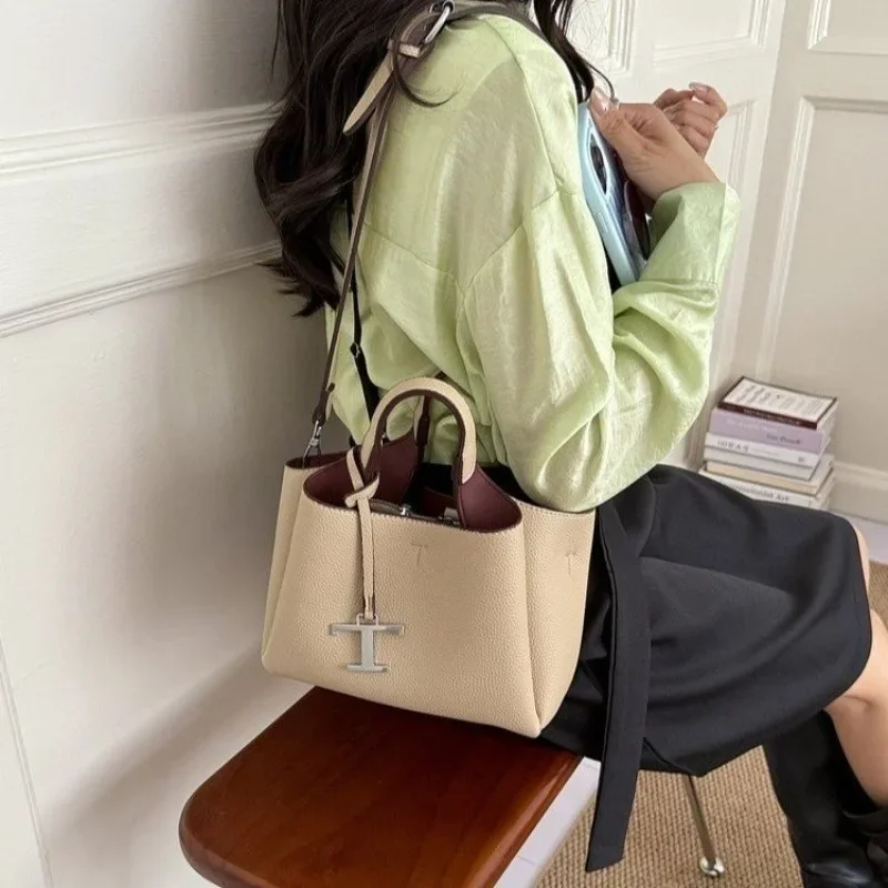 Premium Damen-Tragetasche, mod – Luxury Bags Sale Bewertung und Preis