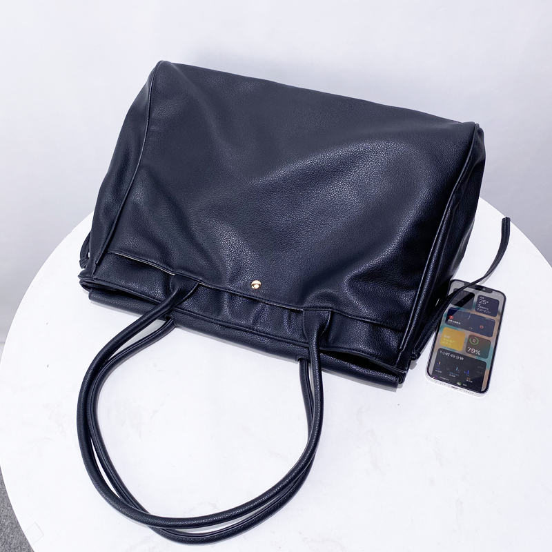 Aktentaschen und Tragetaschen  – Luxury Bags Office Bewertung und Preis