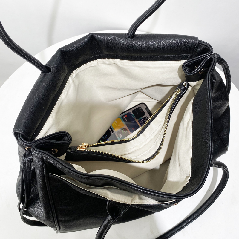 Aktentaschen und Tragetaschen  – Luxury Bags Office Bewertung und Preis