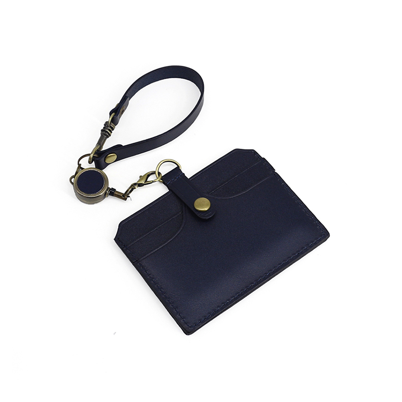 ID-Abzeichen für Büroarbeit ec – Luxury Bags Coach Bewertung und Preis
