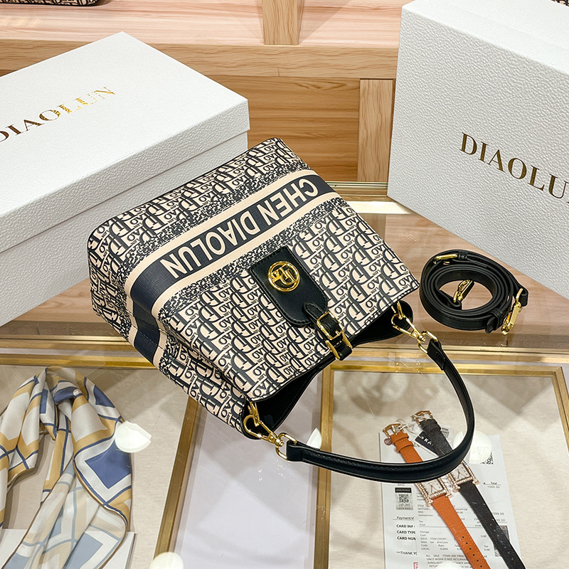 Beliebte Klassische Damenhandt – Luxury Bags Sale Bewertung und Preis